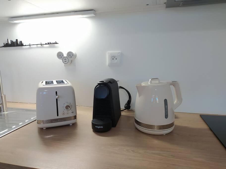 Ideal Saint Raphael Piscine Clim Parking Apartment Ngoại thất bức ảnh