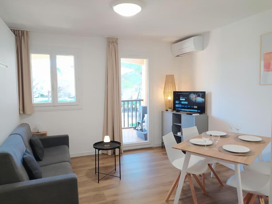Ideal Saint Raphael Piscine Clim Parking Apartment Ngoại thất bức ảnh